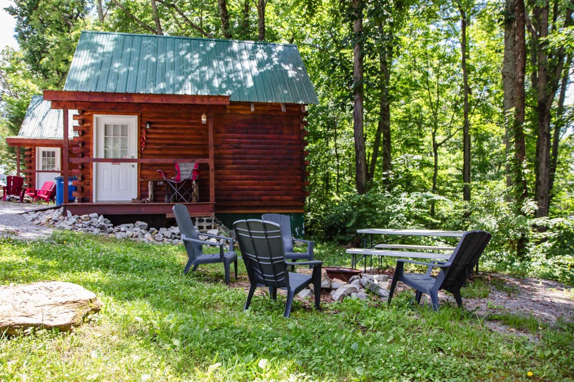 Kozy Haven Log Cabin Rentals Columbia Exterior photo