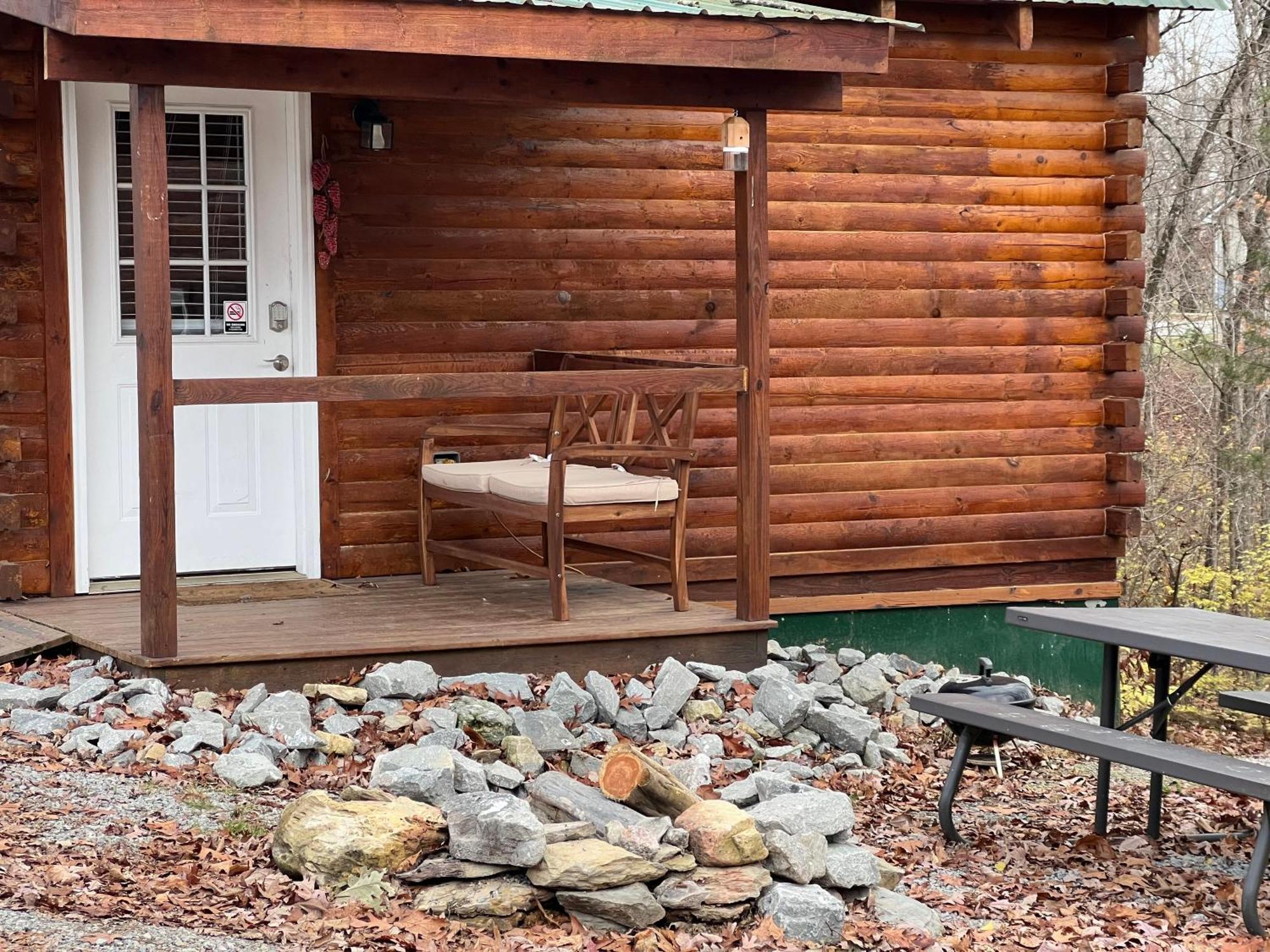 Kozy Haven Log Cabin Rentals Columbia Exterior photo