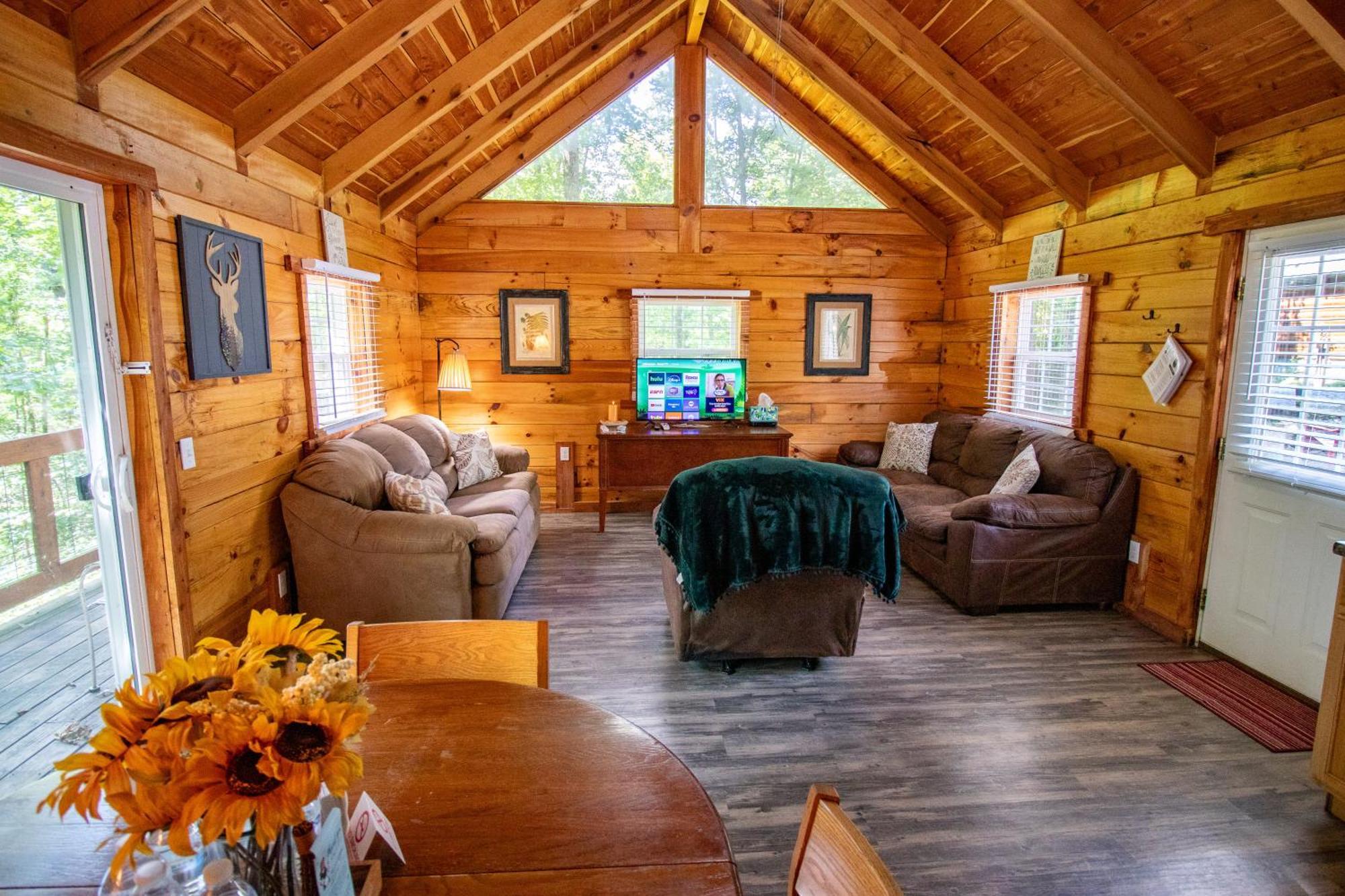 Kozy Haven Log Cabin Rentals Columbia Exterior photo